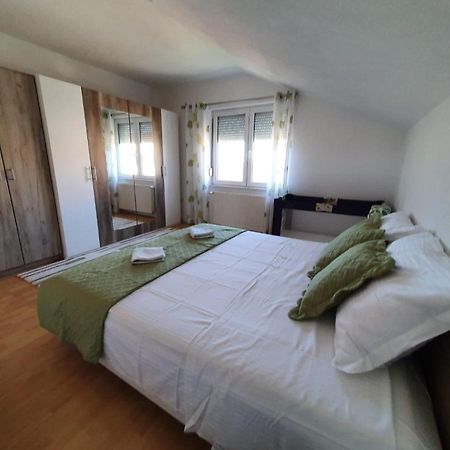 شقة Apartman Laura زادار المظهر الخارجي الصورة